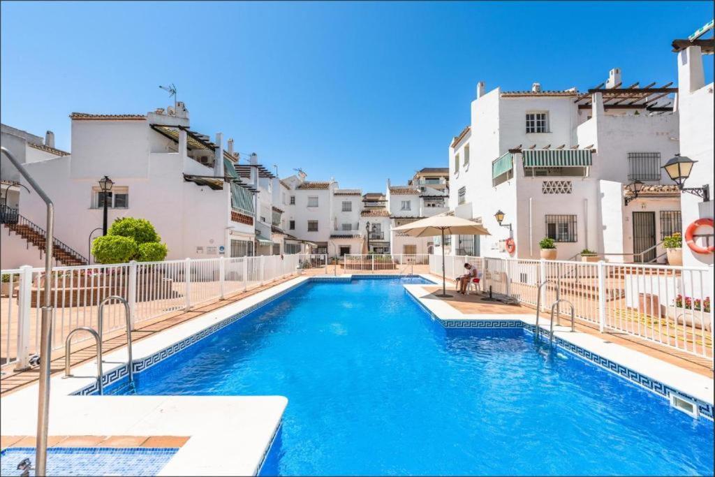 Apartamento Primera Linea De Playa Manilva Esterno foto